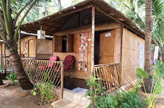 Jardim A Mar Huts, Goa 1